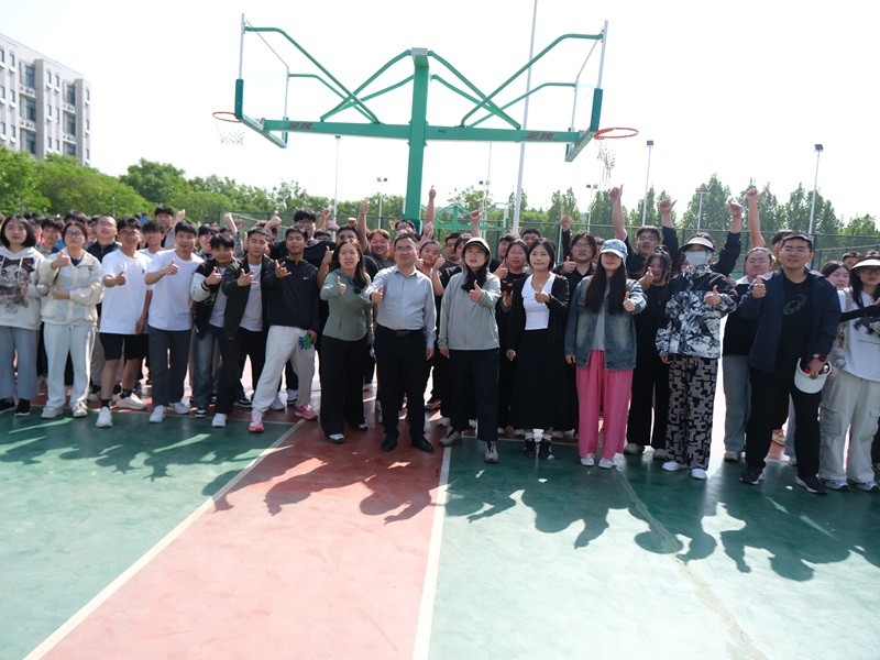 信息工程学院在第十二届春季运动会再创佳绩